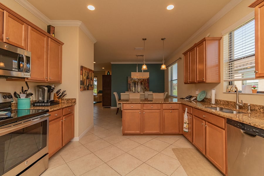 Furnished Finder property 875189_1 photo 12