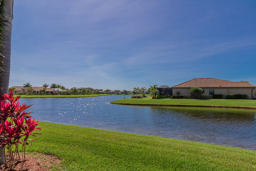 Furnished Finder property 875189_1 photo 31