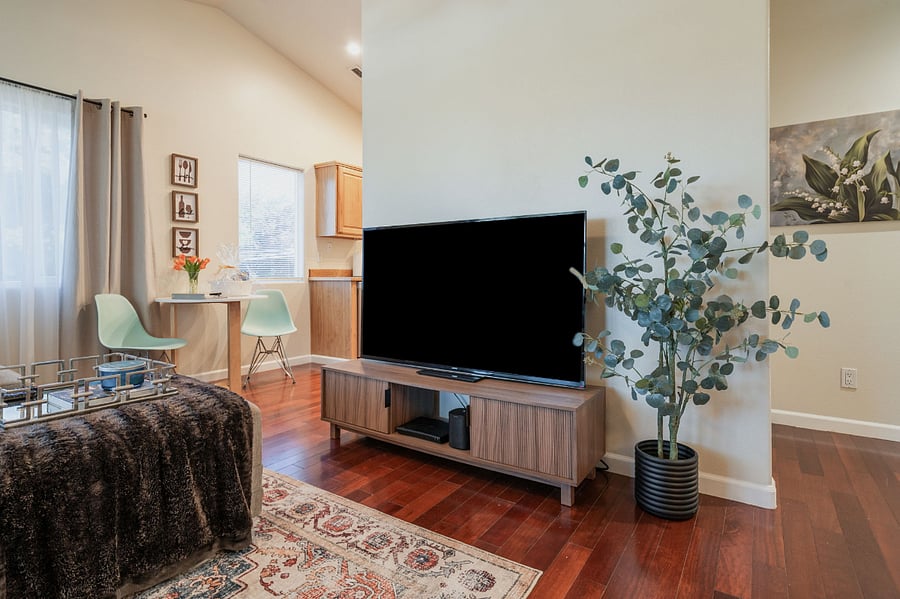 Furnished Finder property 875202_1 photo 12