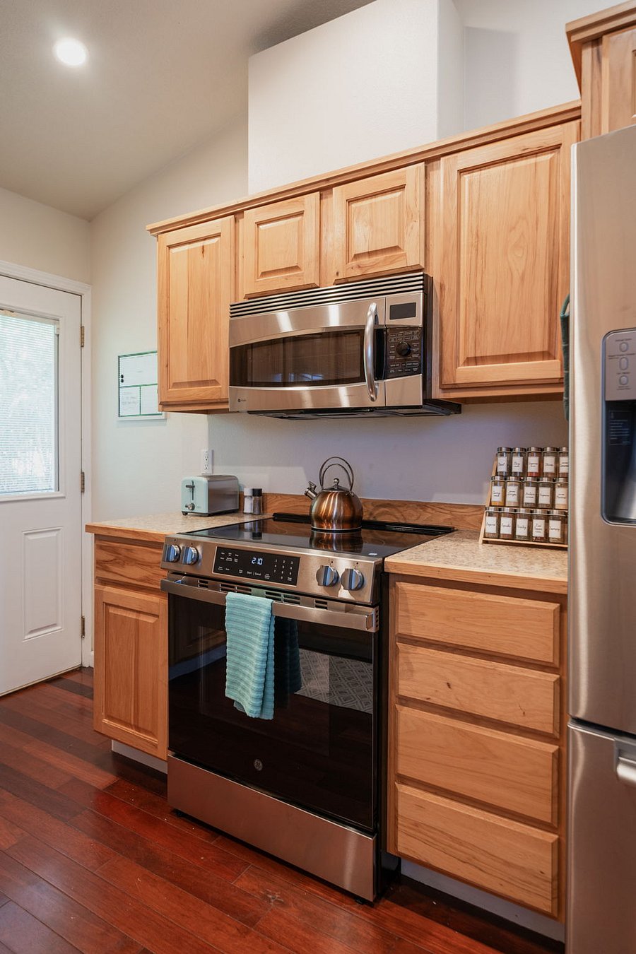 Furnished Finder property 875202_1 photo 18