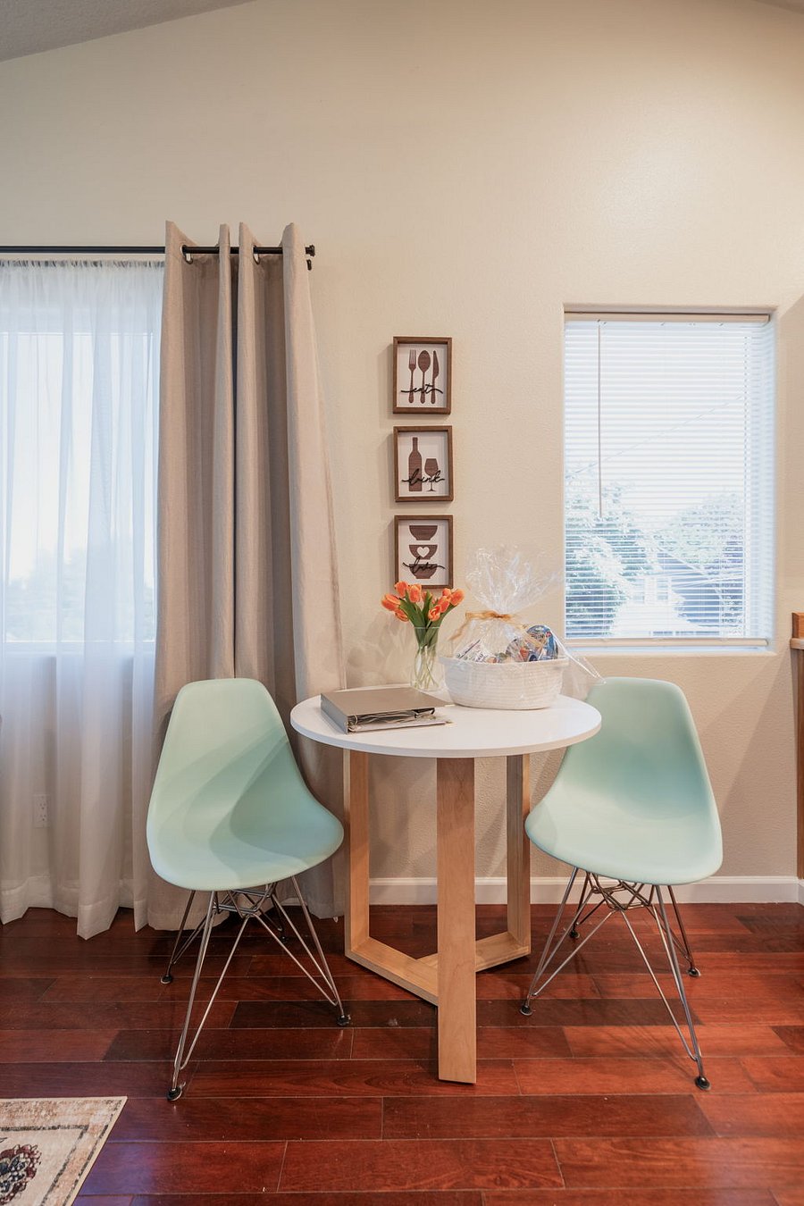 Furnished Finder property 875202_1 photo 20