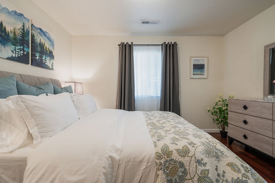 Furnished Finder property 875202_1 photo 27