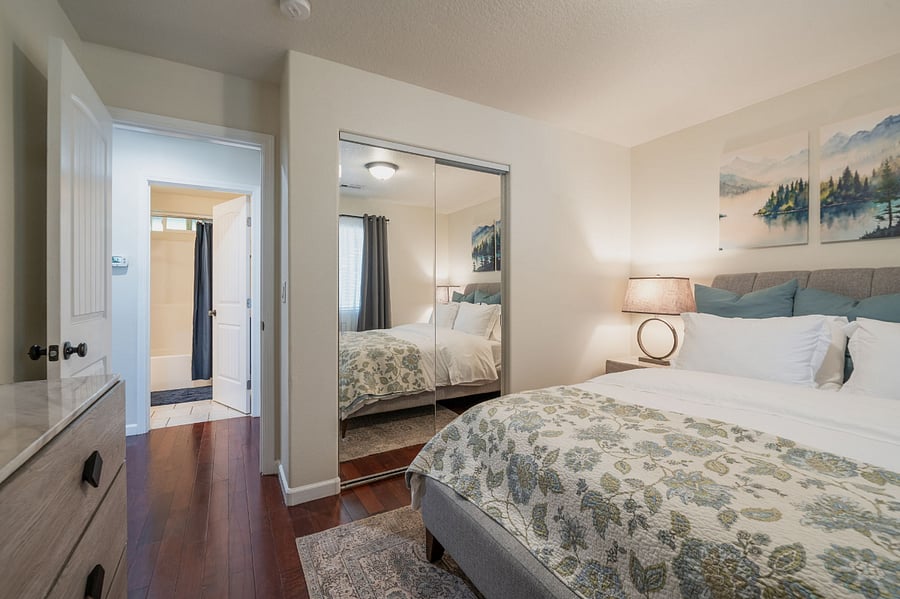 Furnished Finder property 875202_1 photo 29