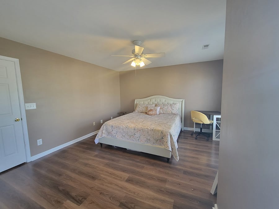 Second bedroom