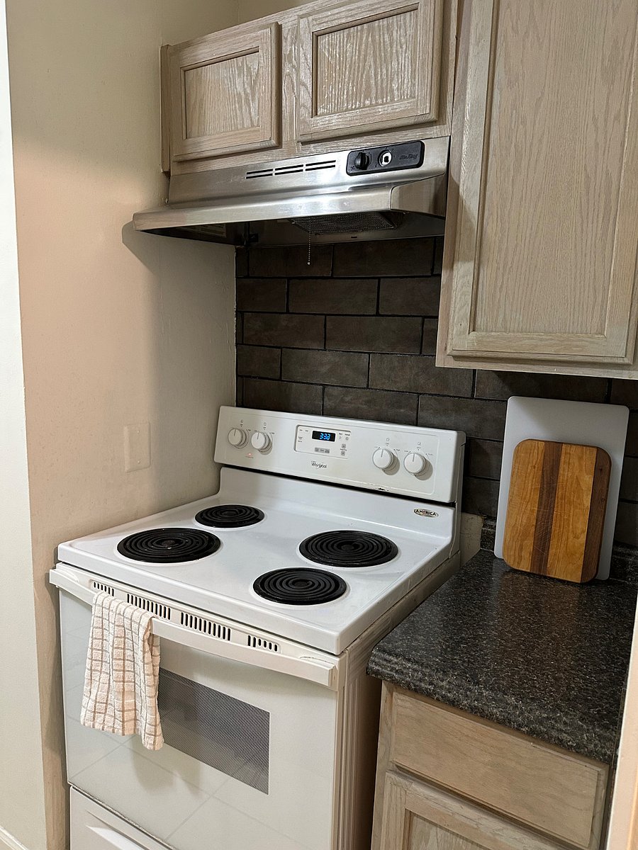 Furnished Finder property 875224_1 photo 16