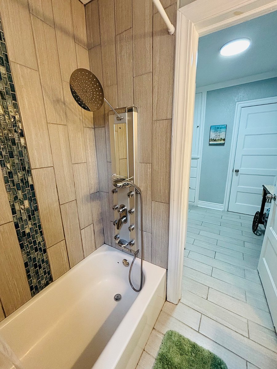 Furnished Finder property 875231_1 photo 6