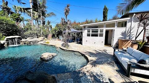 Furnished Finder property 875239_1 photo 5