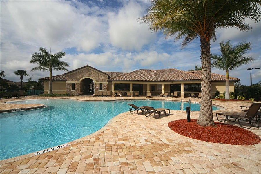 Furnished Finder property 875243_1 photo 38