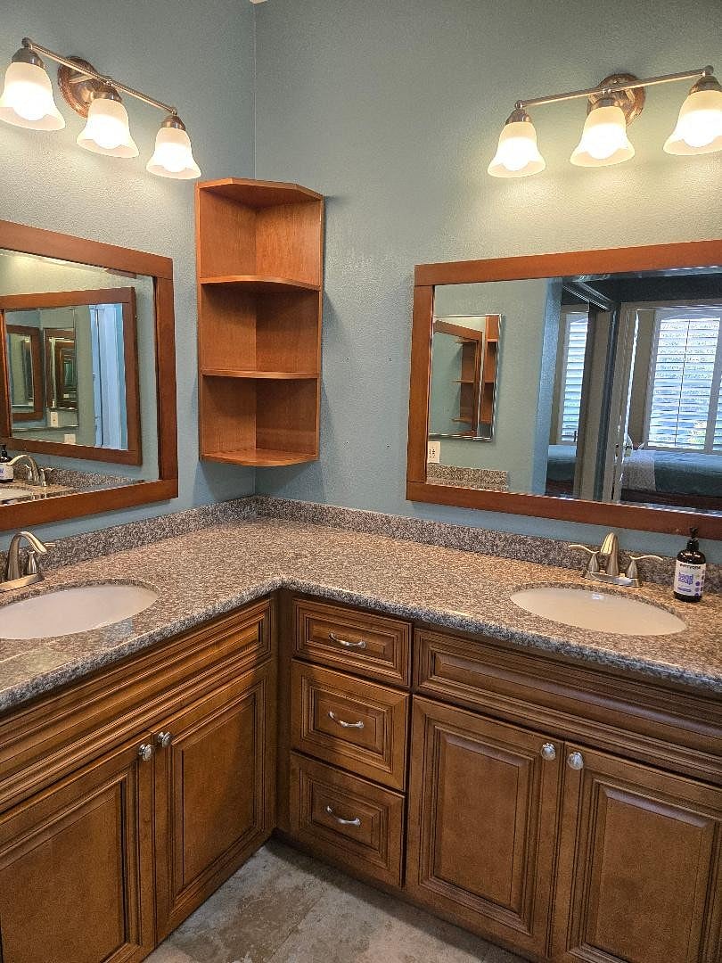 Primary Sinks