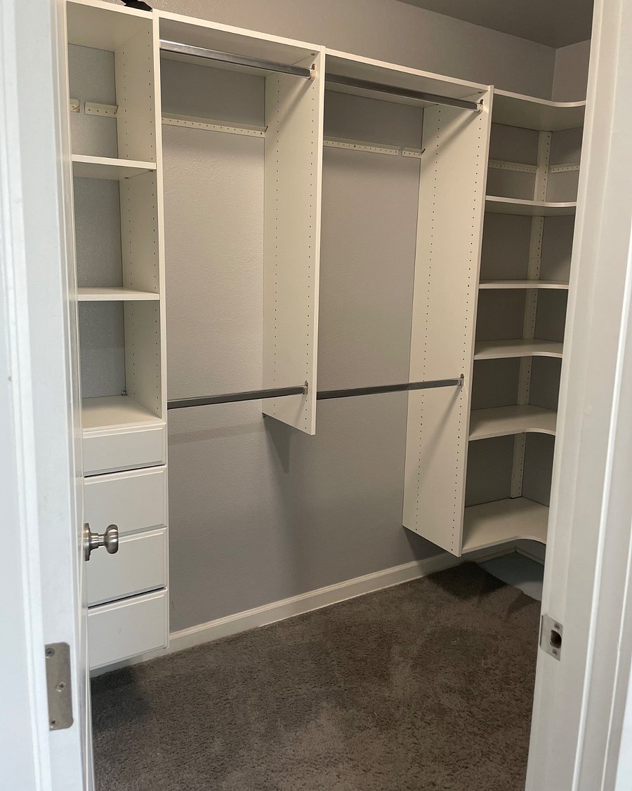 Primary walk-in