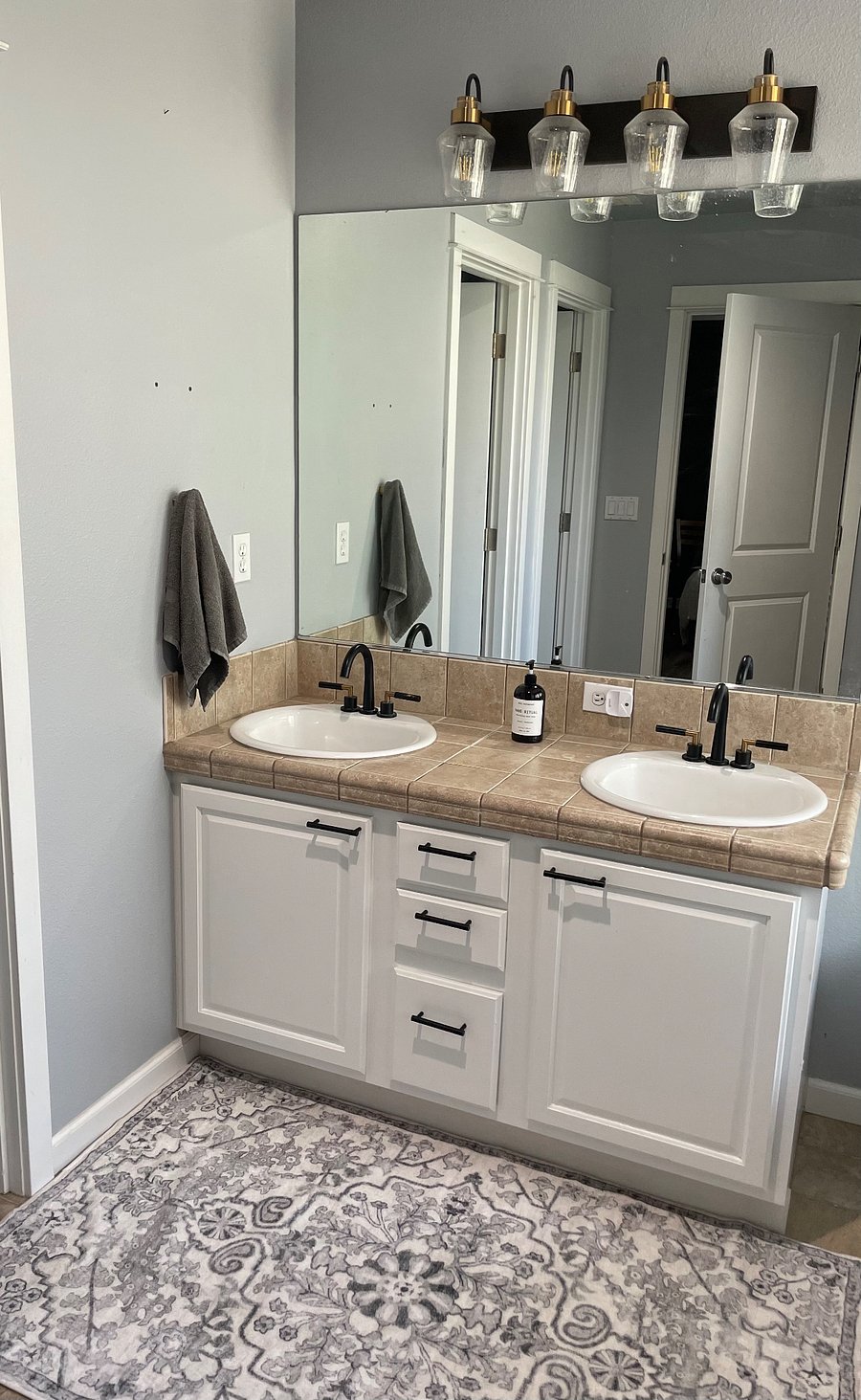 Primary bath