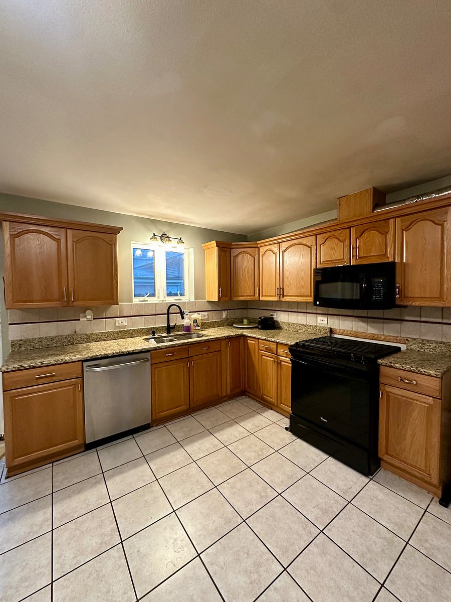 Furnished Finder property 875266_1 photo 6