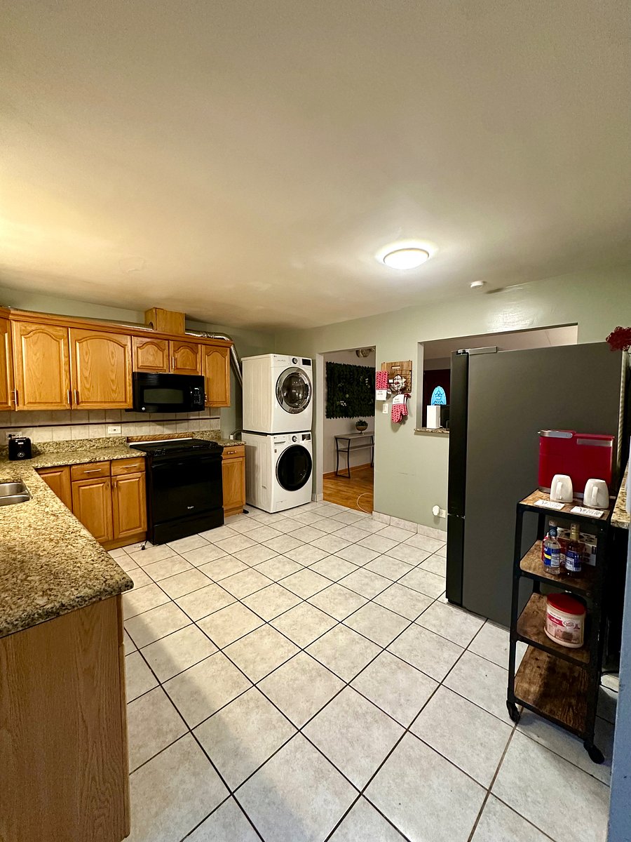 Furnished Finder property 875266_1 photo 7