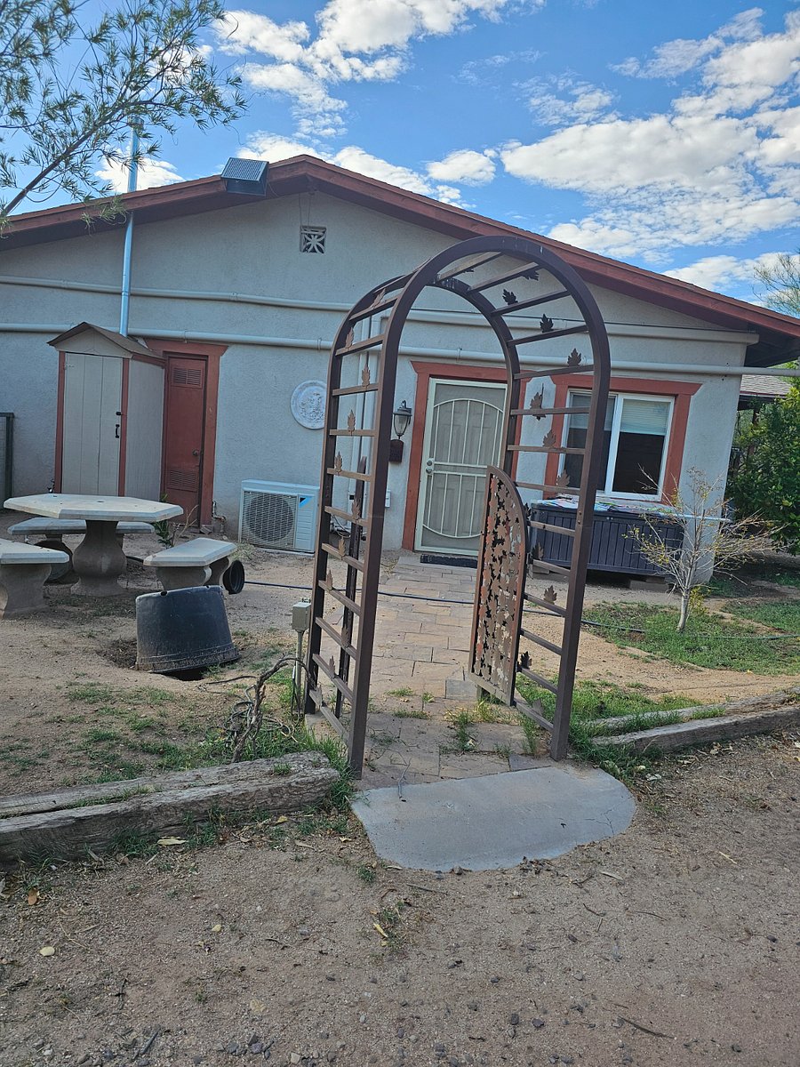 Furnished Finder property 875274_1 photo 11