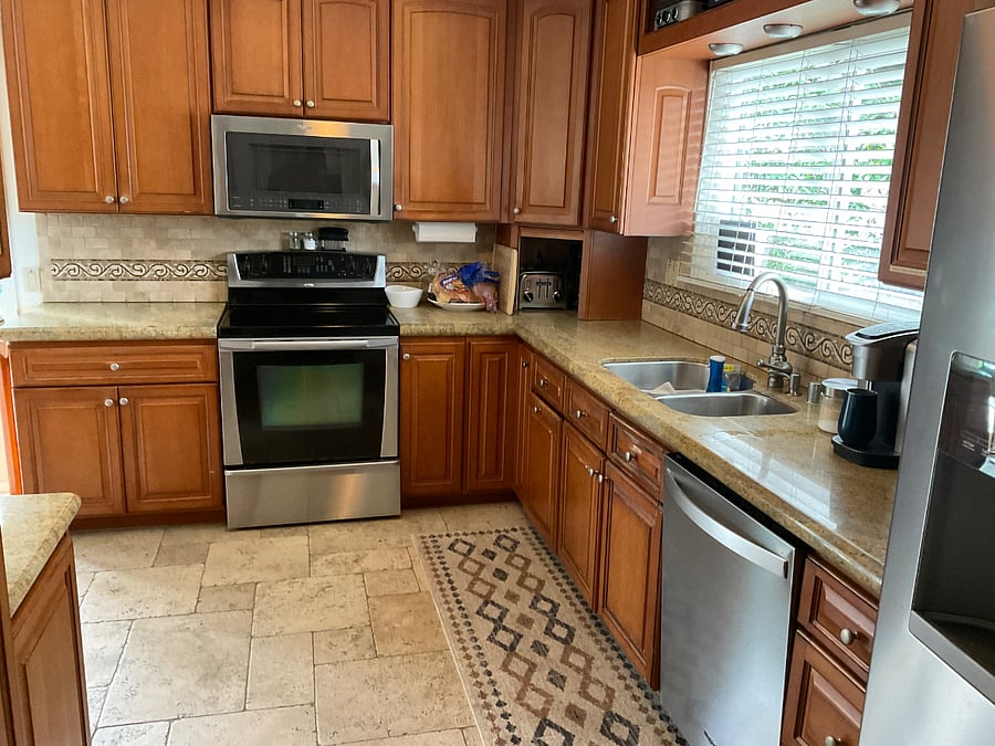 Furnished Finder property 875316_1 photo 3