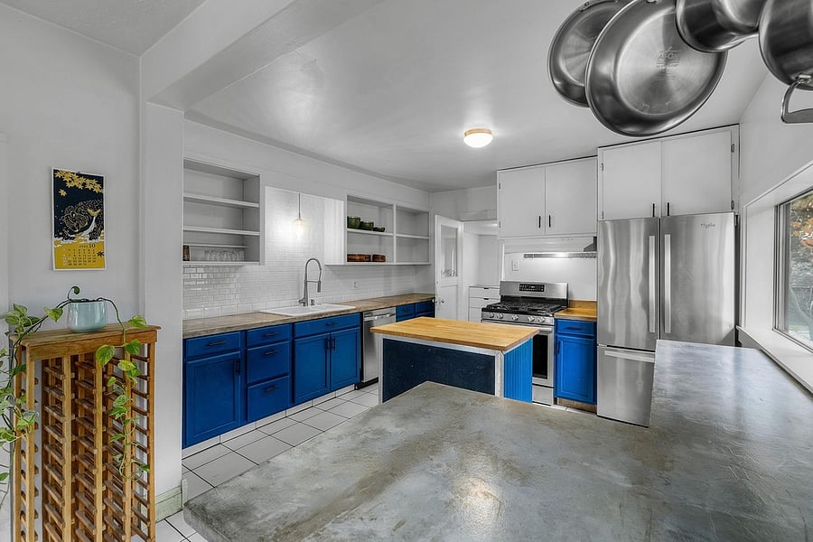 Furnished Finder property 875319_1 photo 11