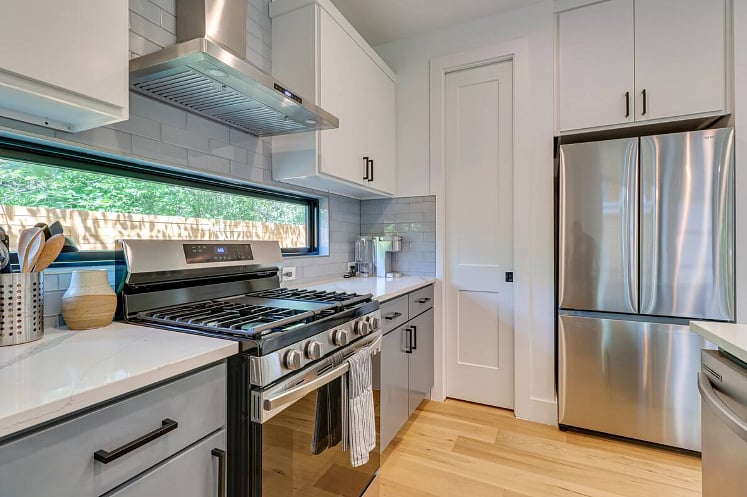 Furnished Finder property 875323_1 photo 14