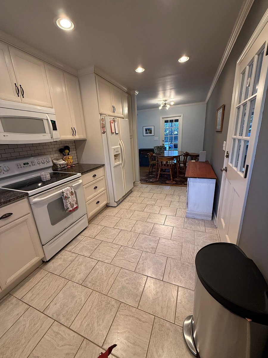 Furnished Finder property 875338_1 photo 6