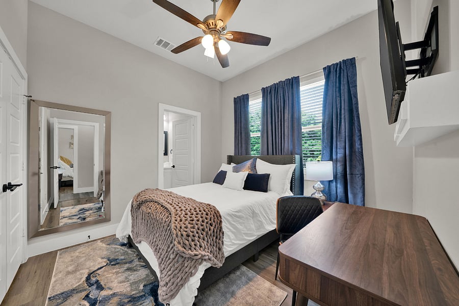 Furnished Finder property 875371_3 photo 15