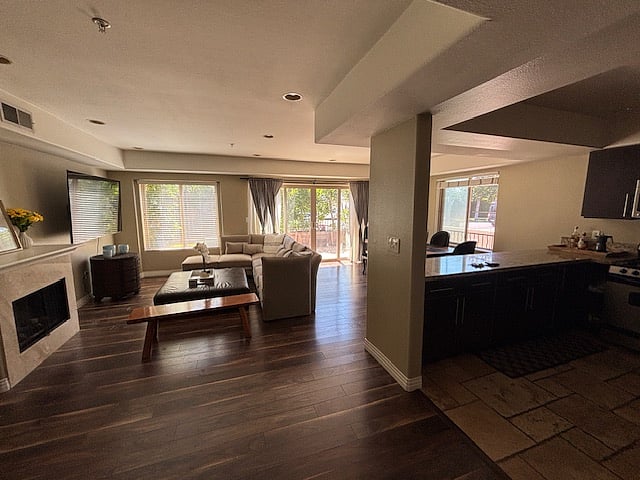 Furnished Finder property 875376_1 photo 3