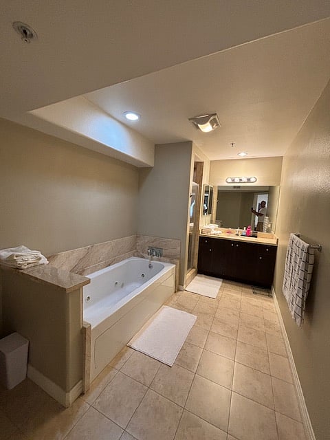 Furnished Finder property 875376_1 photo 13