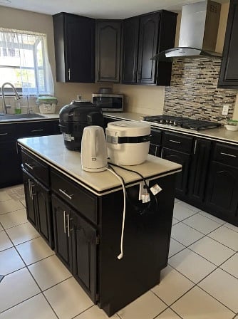 Backhouse kitchen