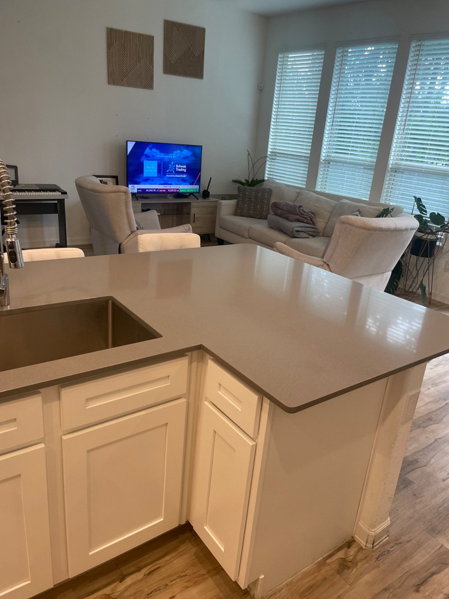 Furnished Finder property 875404_1 photo 18