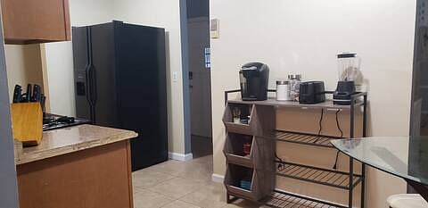 Furnished Finder property 875417_1 photo 4