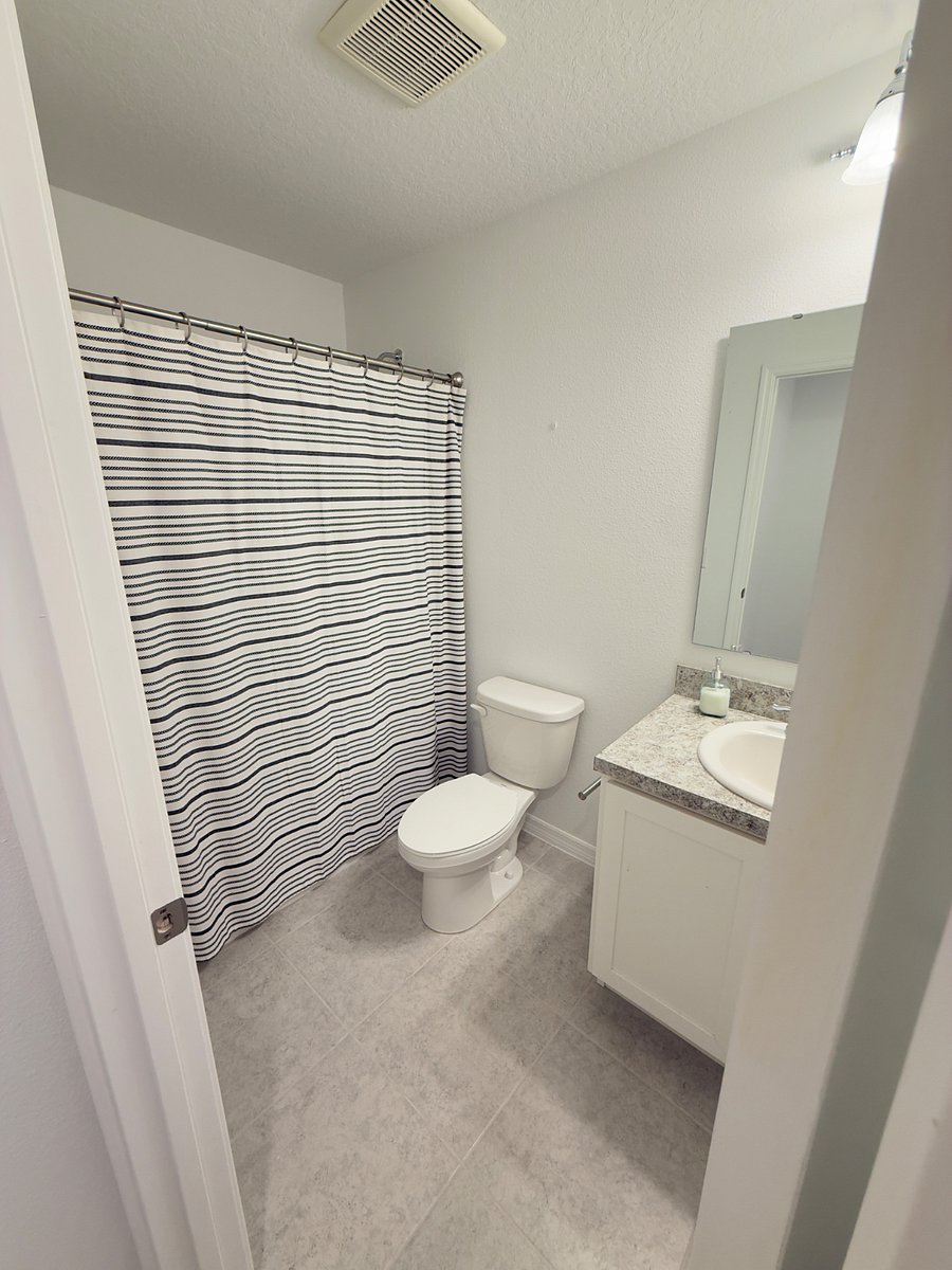 Furnished Finder property 875420_1 photo 6