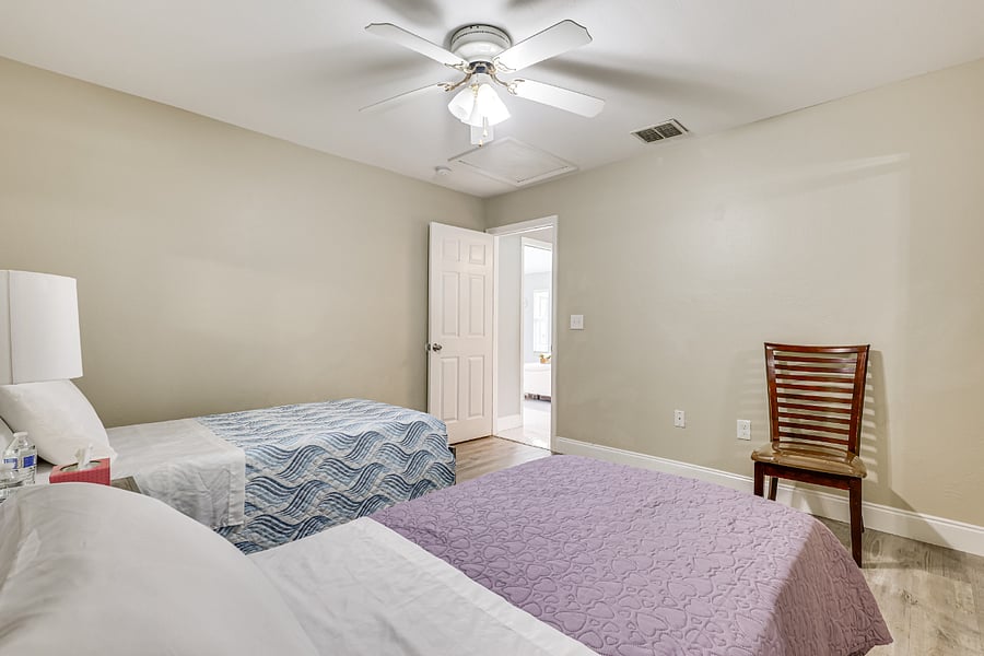 Furnished Finder property 875427_1 photo 18