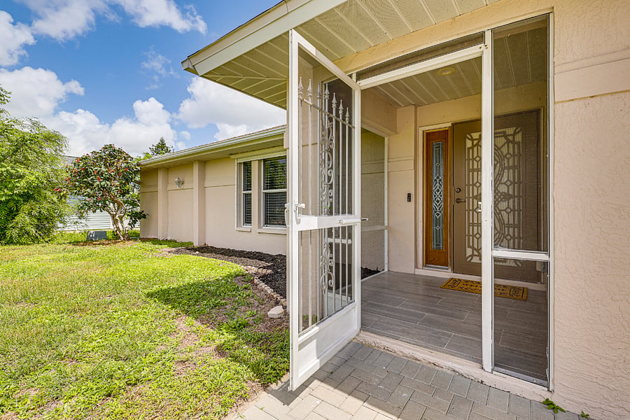 Furnished Finder property 875427_1 photo 26