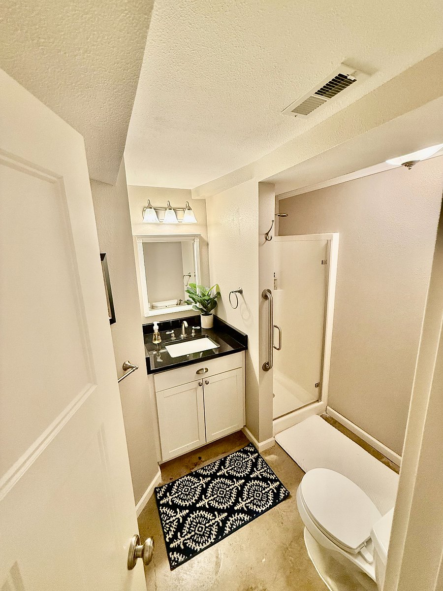 Furnished Finder property 875439_1 photo 10