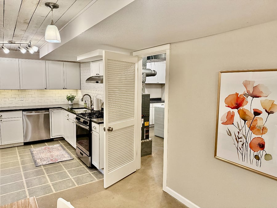 Furnished Finder property 875439_1 photo 3