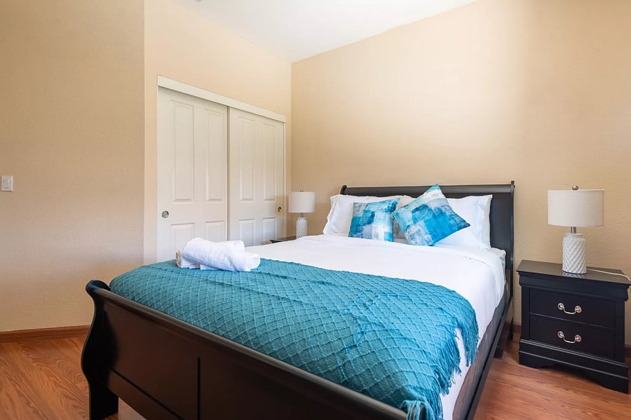 Queen bed