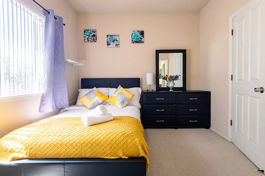 Bedroom #3 with Full sized bed