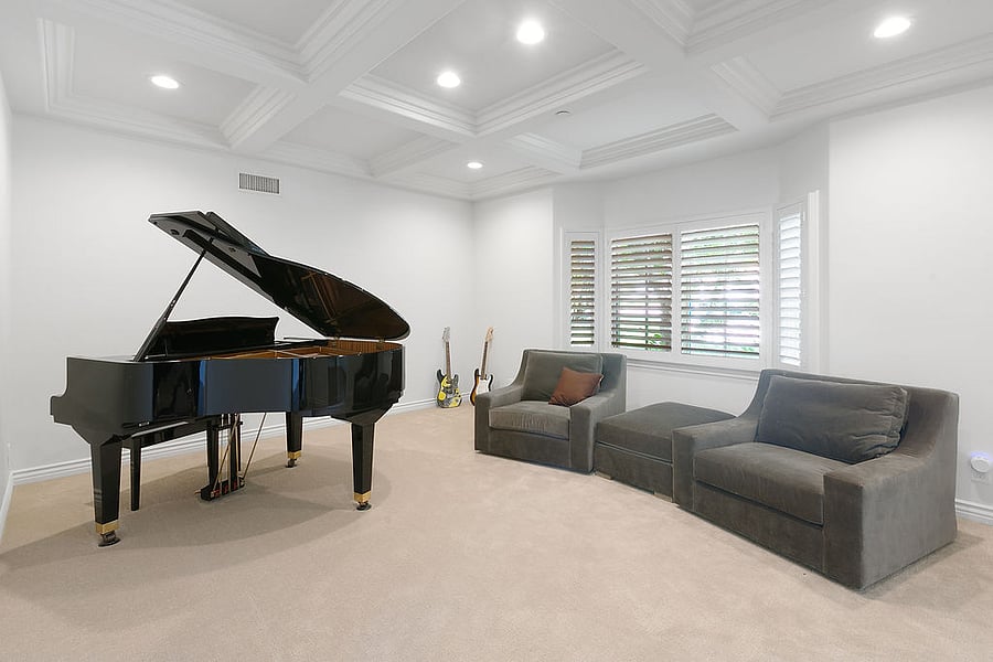 Furnished Finder property 875469_1 photo 7
