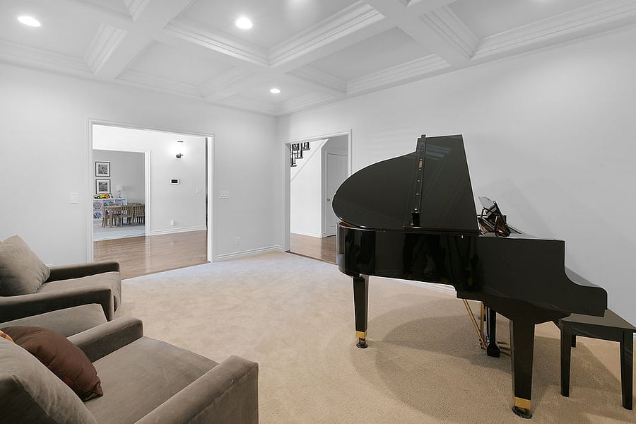 Furnished Finder property 875469_1 photo 12