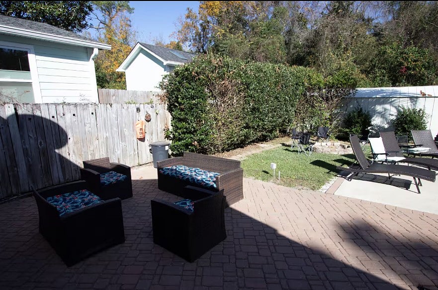 Furnished Finder property 875485_1 photo 33
