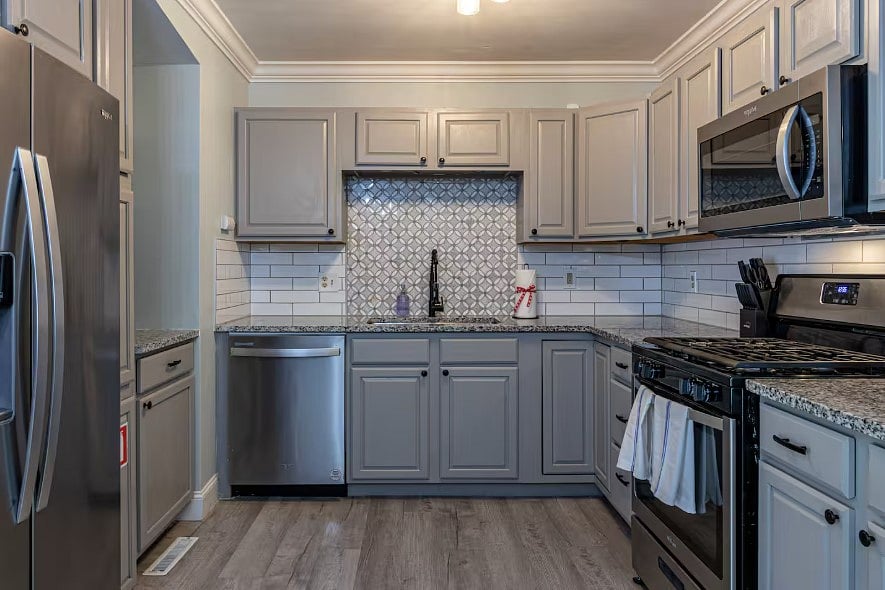 Furnished Finder property 875485_1 photo 7