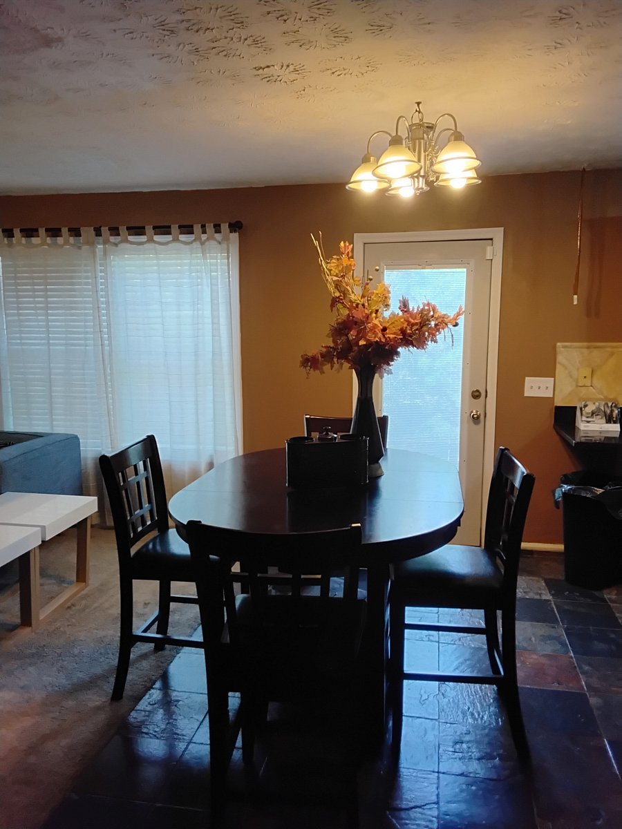 Furnished Finder property 875491_1 photo 3