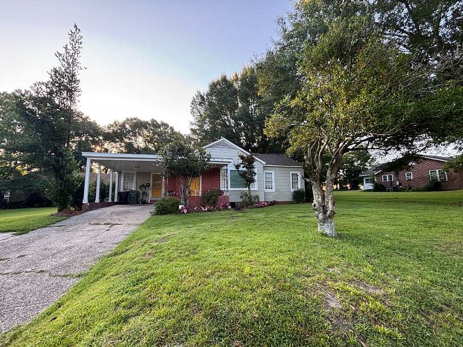 Furnished Finder property 875492_1 photo 1