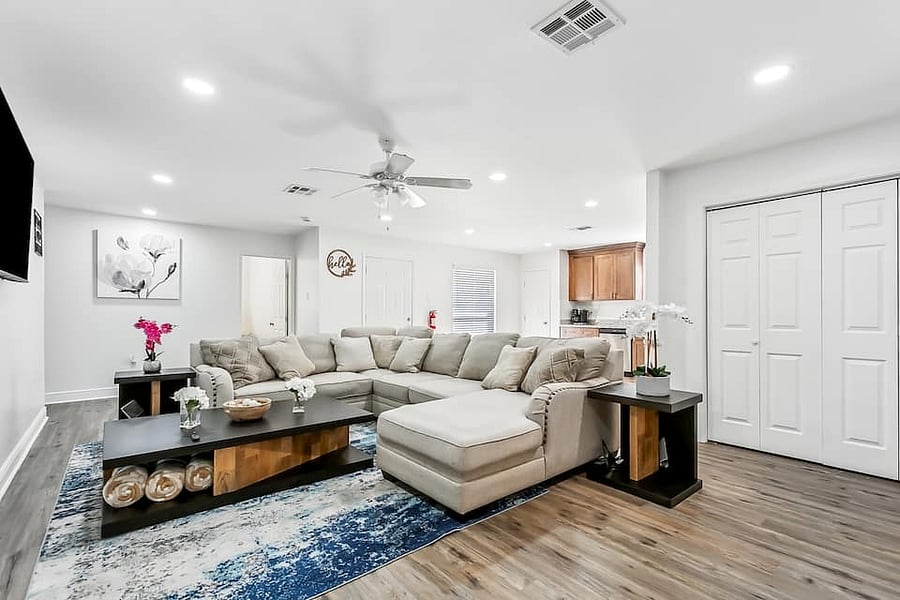 Furnished Finder property 875513_1 photo 1