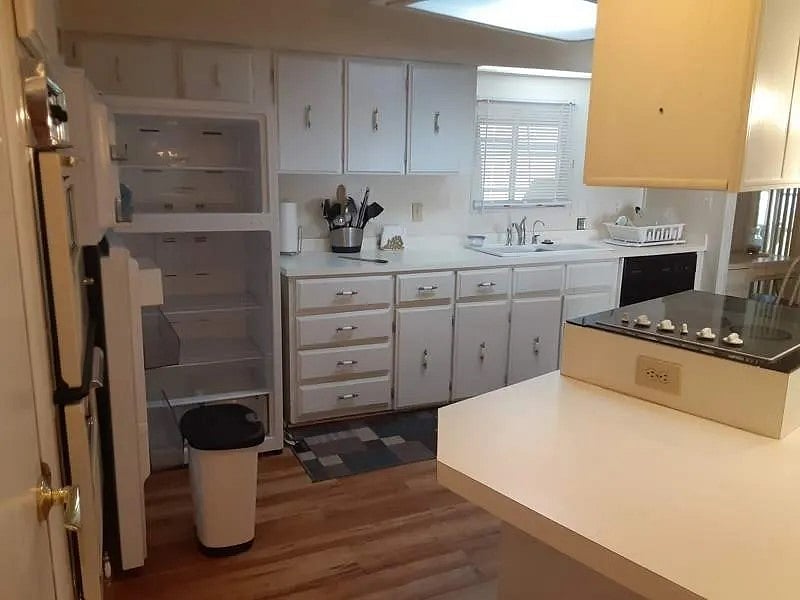 Furnished Finder property 875535_1 photo 4