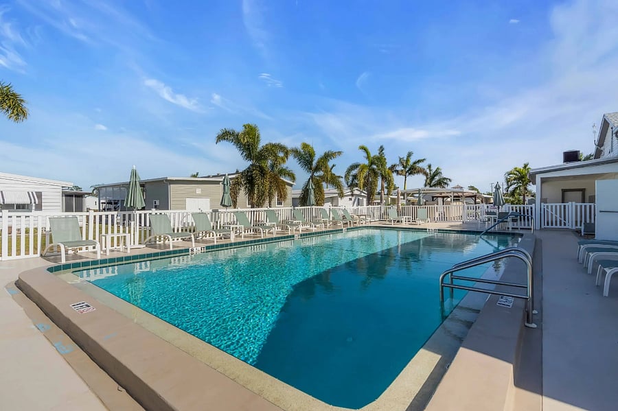 Furnished Finder property 875535_1 photo 14