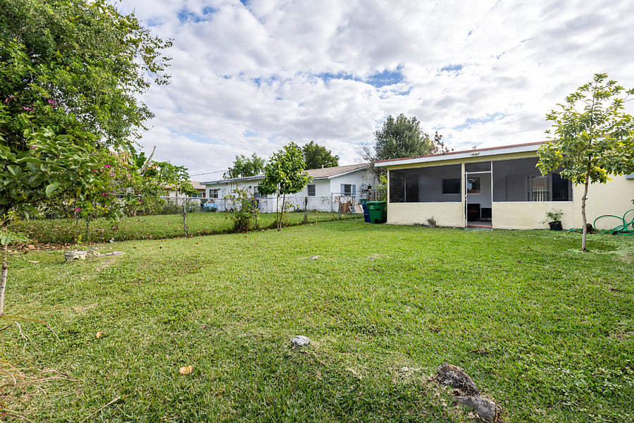 Furnished Finder property 875537_1 photo 15