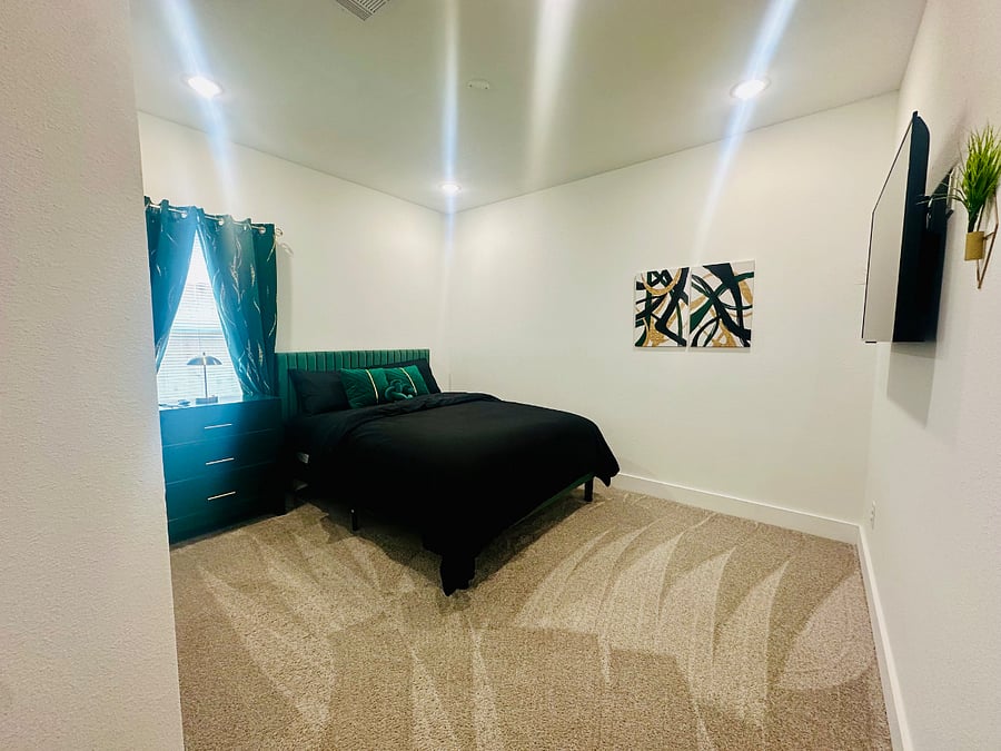 Furnished Finder property 875549_1 photo 10