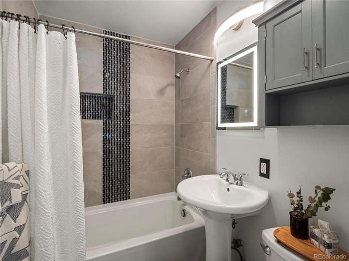 Furnished Finder property 875568_1 photo 6