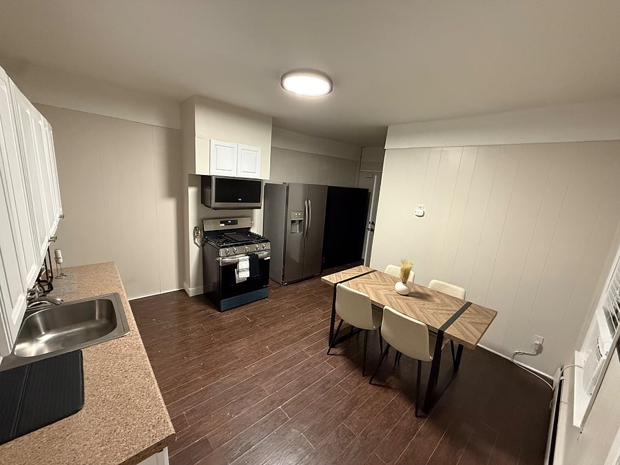 Furnished Finder property 875571_1 photo 9