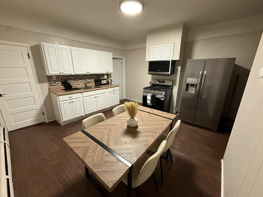 Furnished Finder property 875571_1 photo 11
