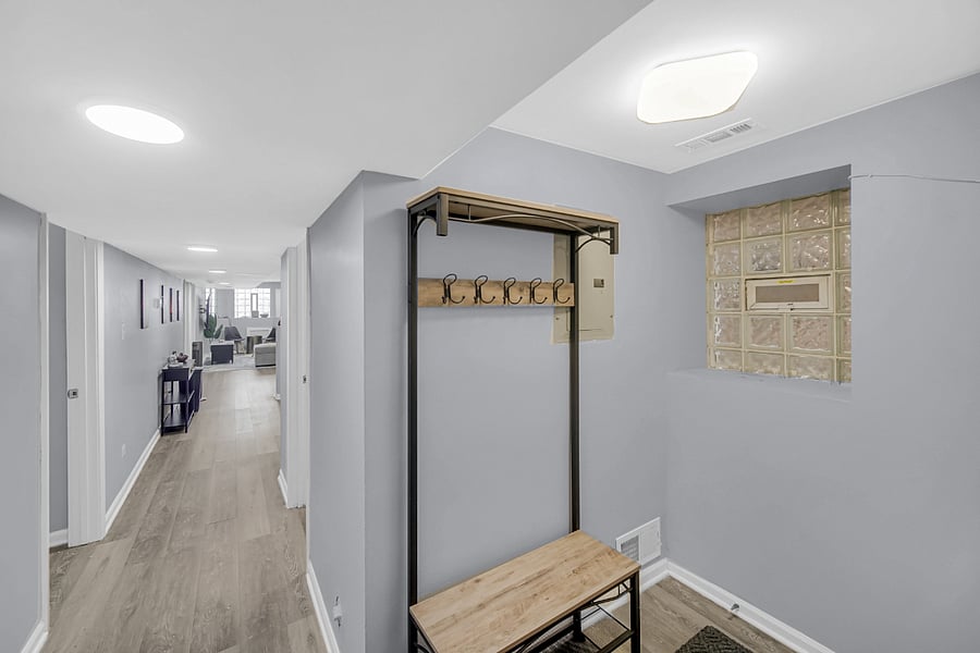 Furnished Finder property 875589_1 photo 17